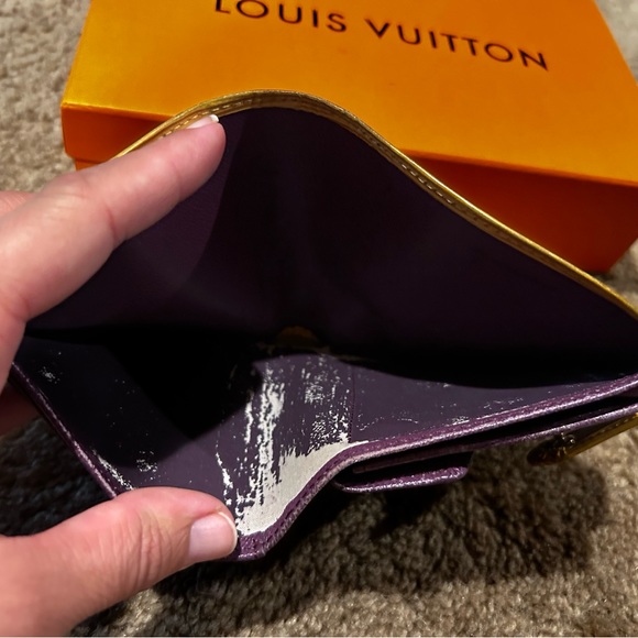 Authentic Louis Vuitton yellow purple leather Epi wallet - Picture 4 of 7